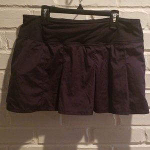 EUC black Lululemon running skirt. Size 8.